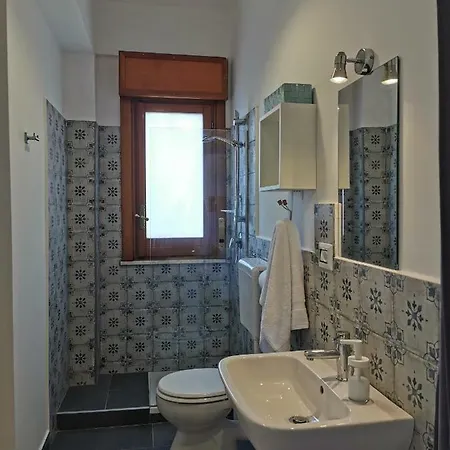 Stanza Luminosa Sul Mare Alloggio in famiglia Palermo